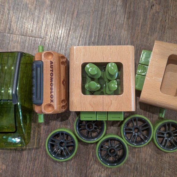 Automoblox Green/natural Wood Wooden Toy Car X9-x - Picture 6 of 6